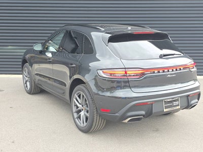 2026 Porsche Macan Base