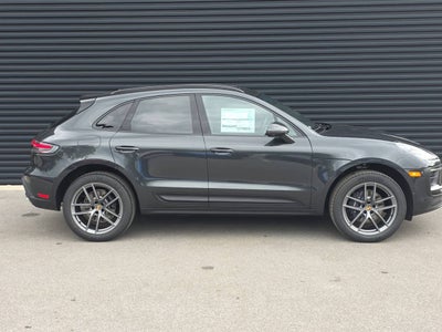 2026 Porsche Macan Base