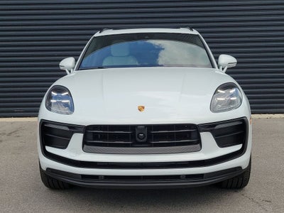 2026 Porsche Macan Base