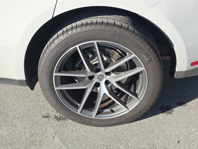 2022 Porsche Macan Base