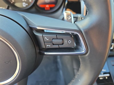 2022 Porsche Macan Base