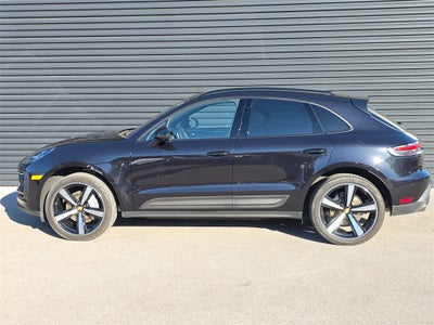 2024 Porsche Macan Base