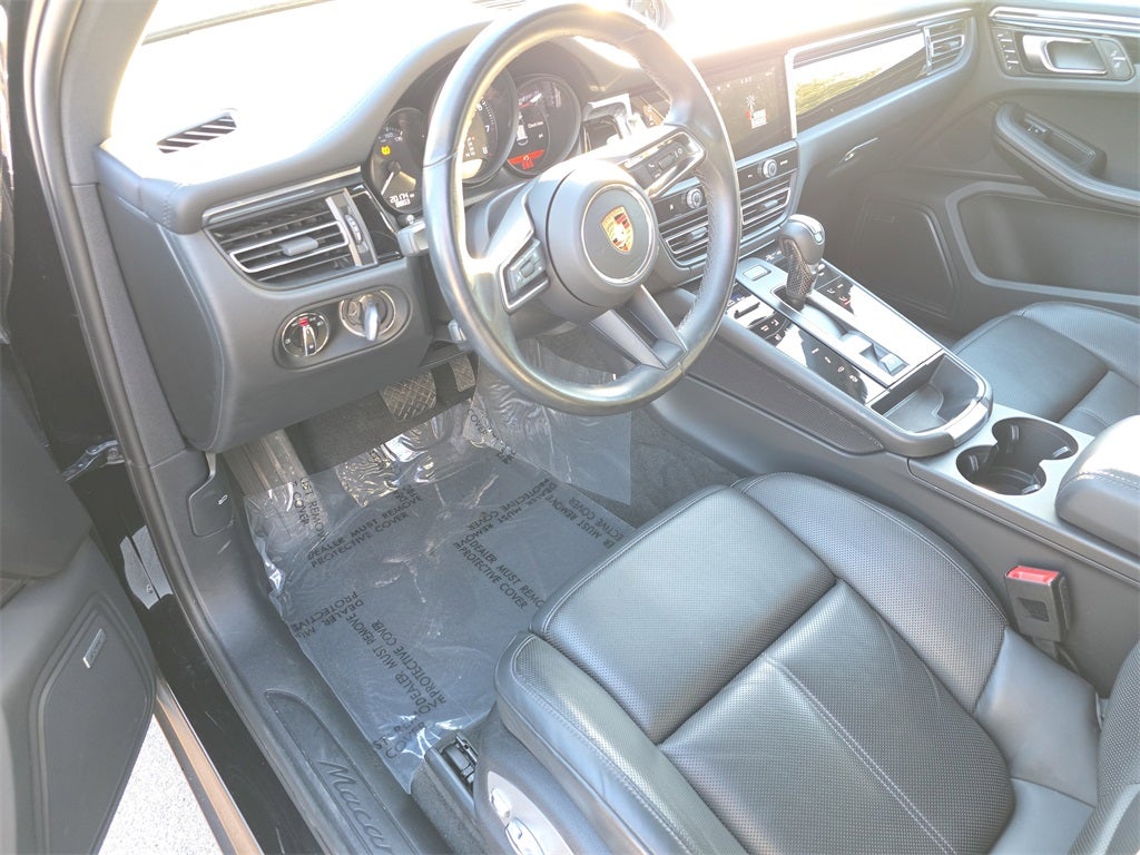 2024 Porsche Macan Base