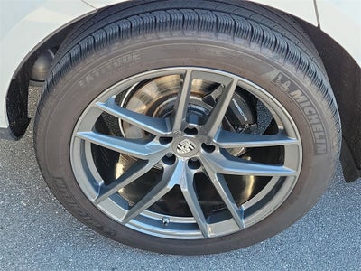 2024 Porsche Macan T