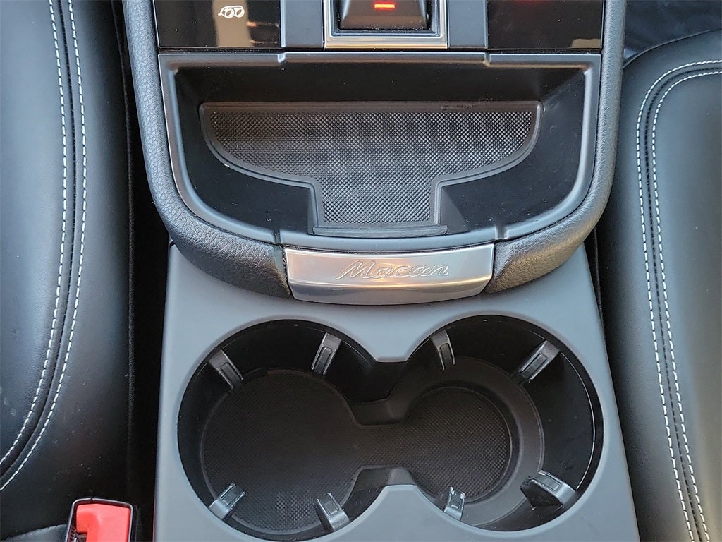 2024 Porsche Macan T