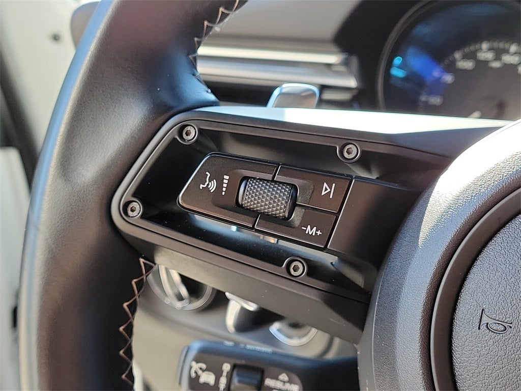 2024 Porsche Macan T