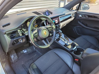 2024 Porsche Macan T