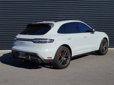 2024 Porsche Macan T