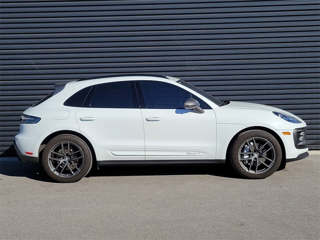 2024 Porsche Macan T