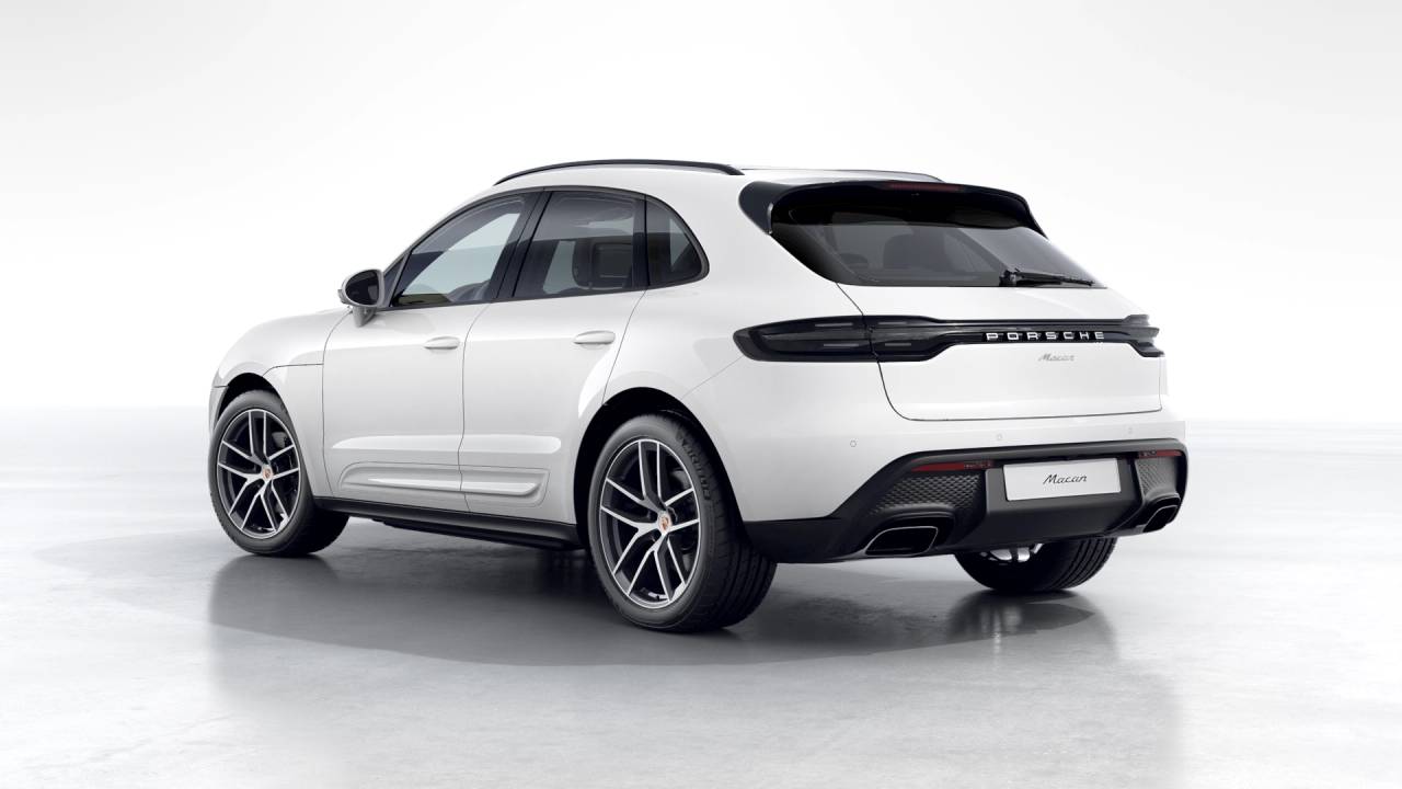 2025 Porsche Macan Base