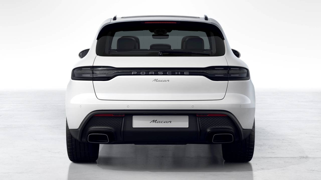 2025 Porsche Macan Base