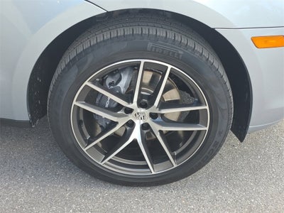 2025 Porsche Macan Base