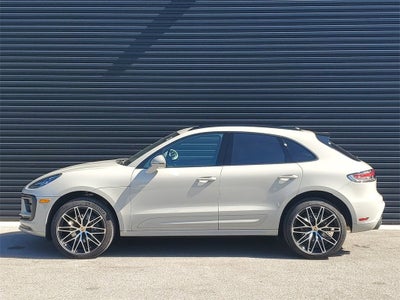 2025 Porsche Macan Base