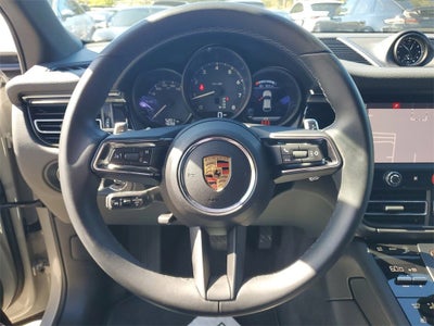 2025 Porsche Macan Base