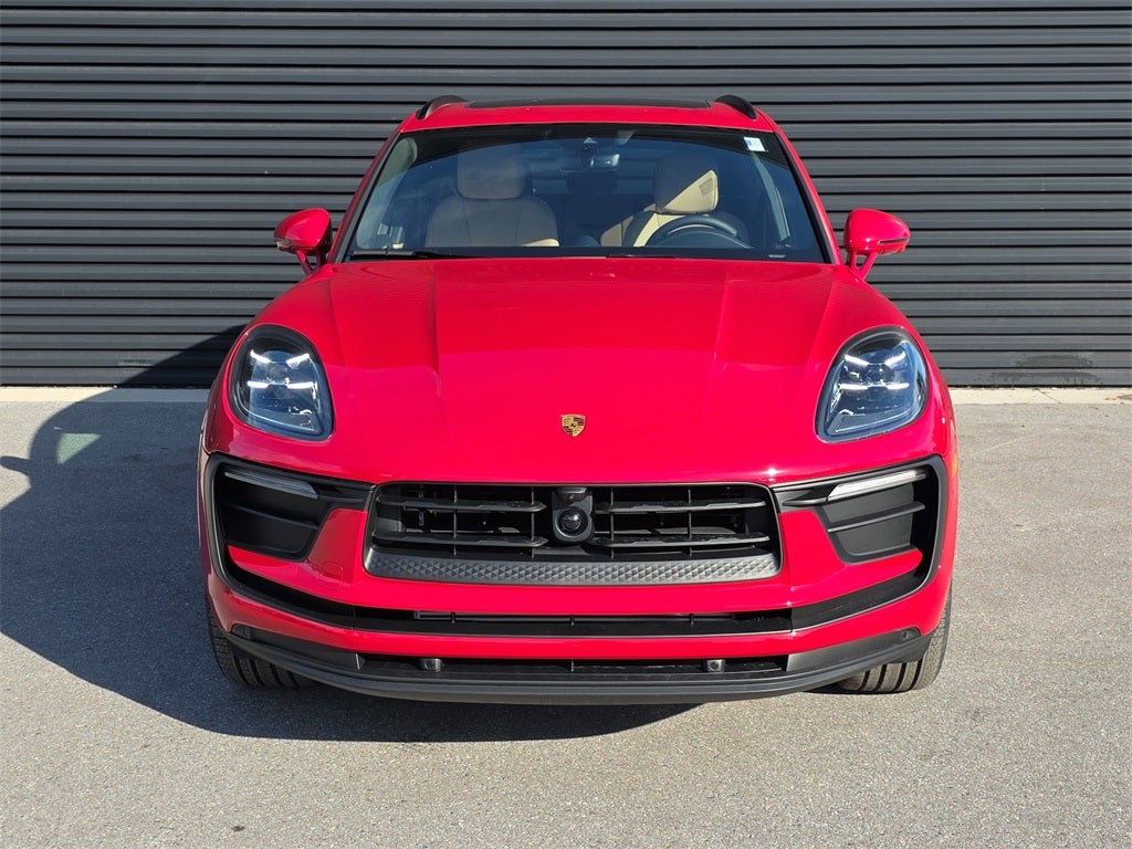 2026 Porsche Macan Base