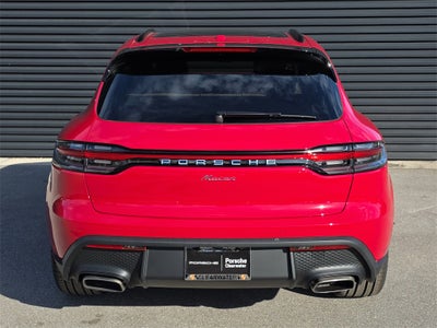 2026 Porsche Macan Base