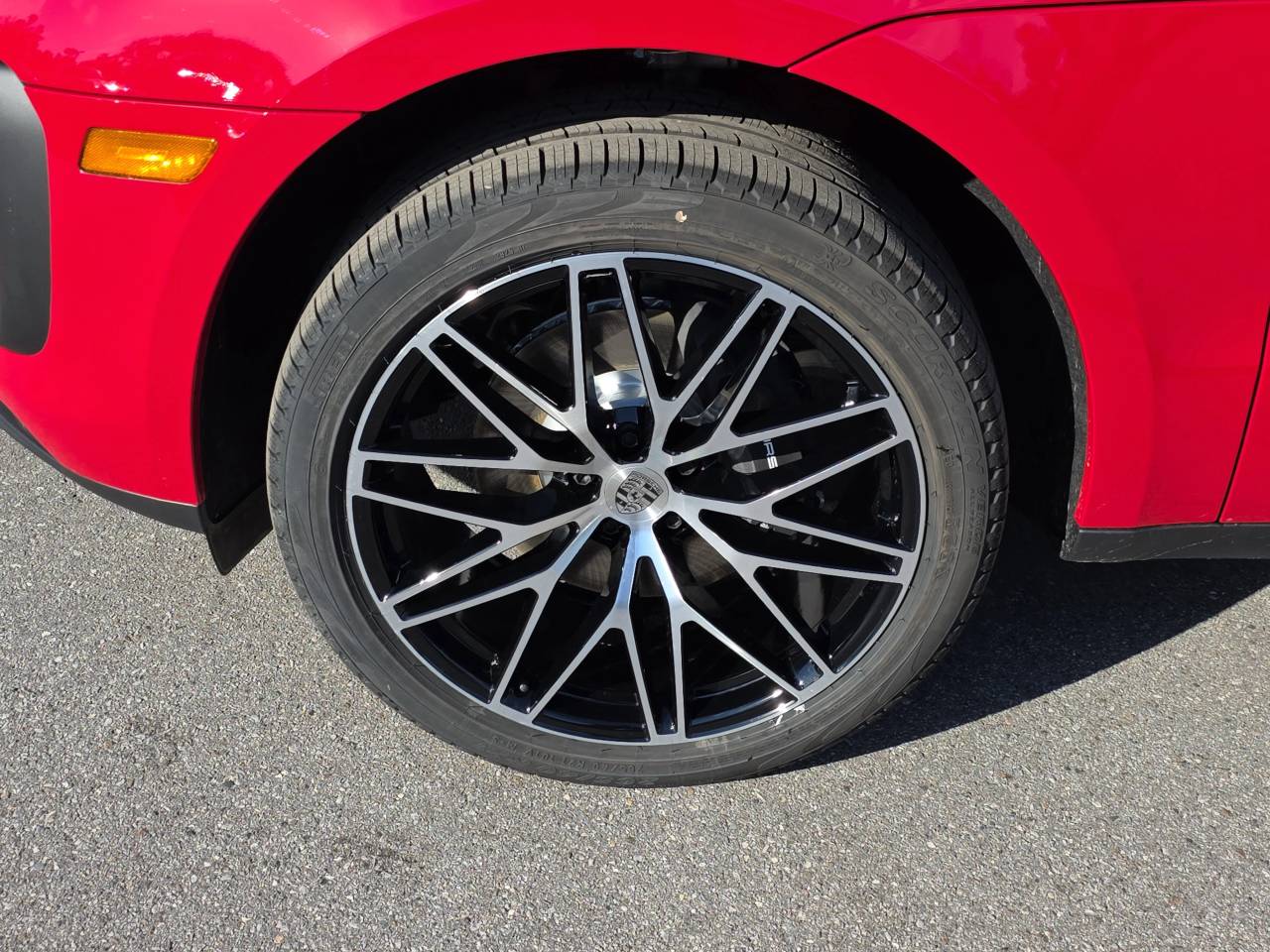 2026 Porsche Macan Base