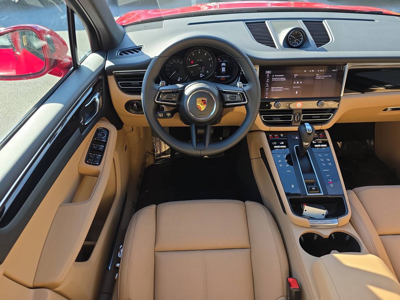 2026 Porsche Macan Base