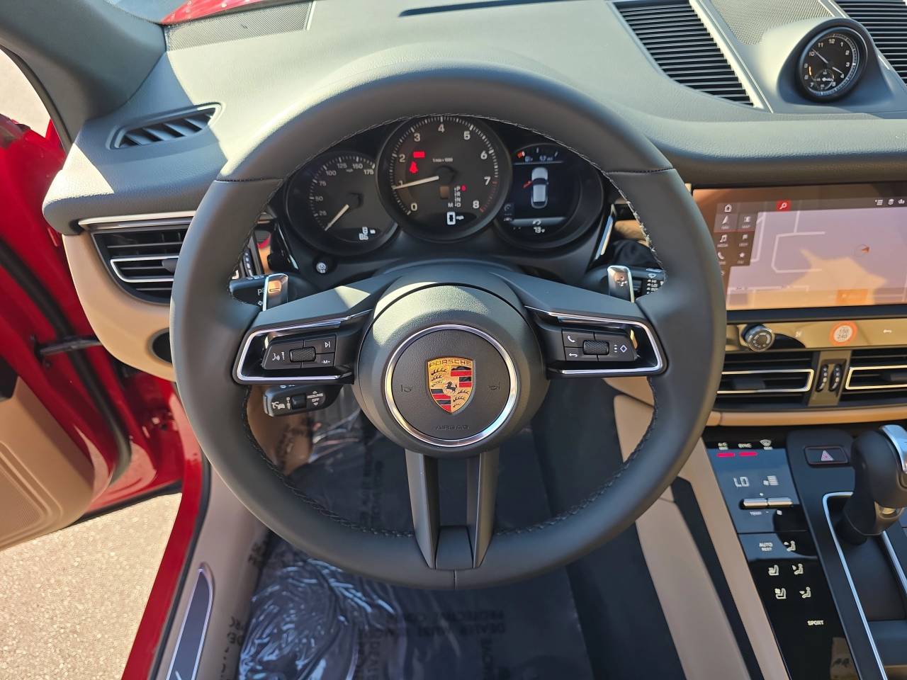 2026 Porsche Macan Base