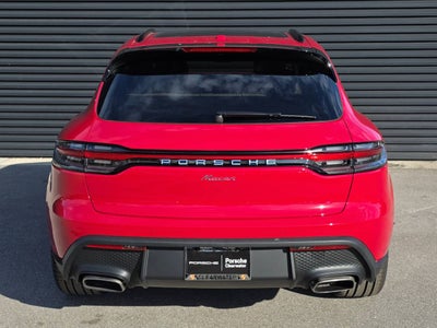 2026 Porsche Macan Base