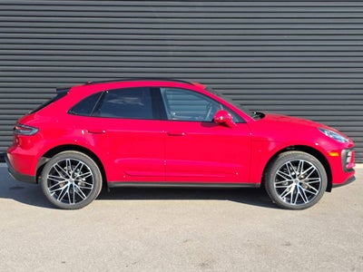 2026 Porsche Macan Base