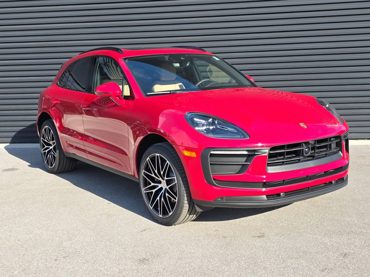 2026 Porsche Macan Base