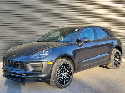 2026 Porsche Macan Base