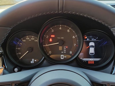 2026 Porsche Macan Base