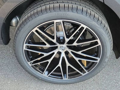 2026 Porsche Macan Base