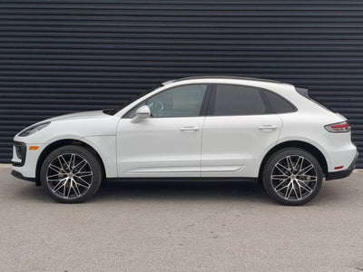 2026 Porsche Macan Base