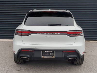 2026 Porsche Macan Base