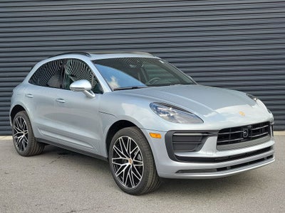 2026 Porsche Macan Base