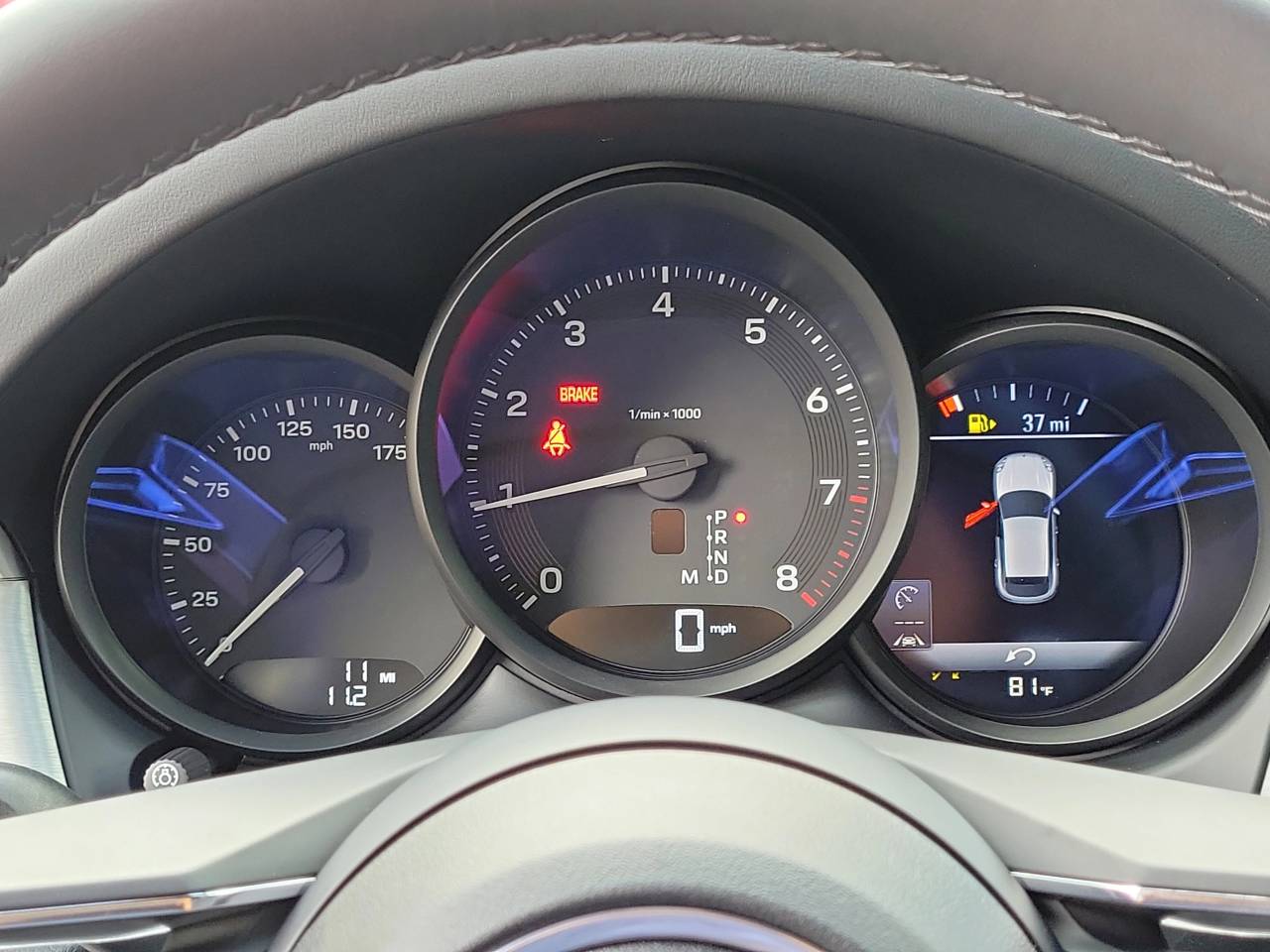 2026 Porsche Macan Base