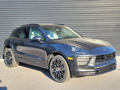 2026 Porsche Macan Base