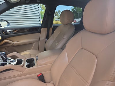 2020 Porsche Cayenne Base