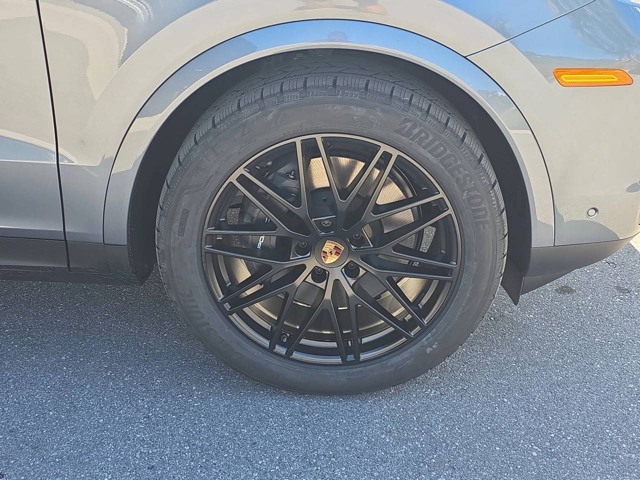 2026 Porsche Cayenne Base