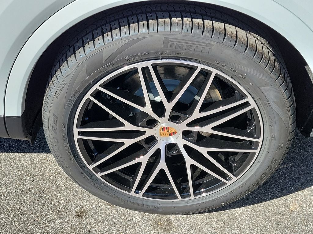 2026 Porsche Cayenne Base