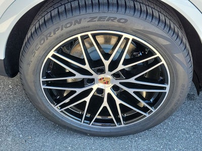 2026 Porsche Cayenne Base