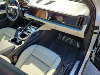 2026 Porsche Cayenne Base