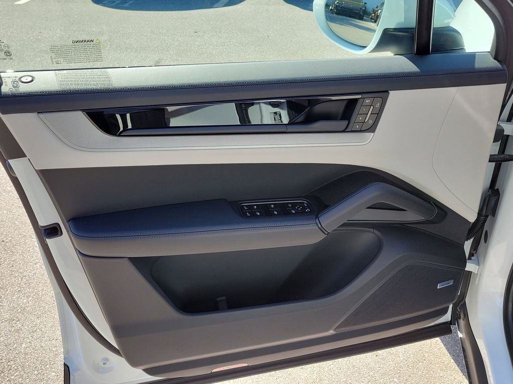 2026 Porsche Cayenne Base