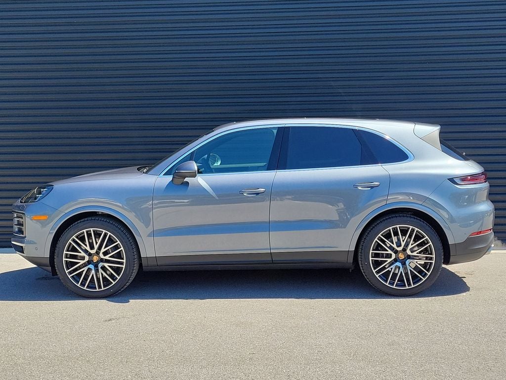 2026 Porsche Cayenne Base