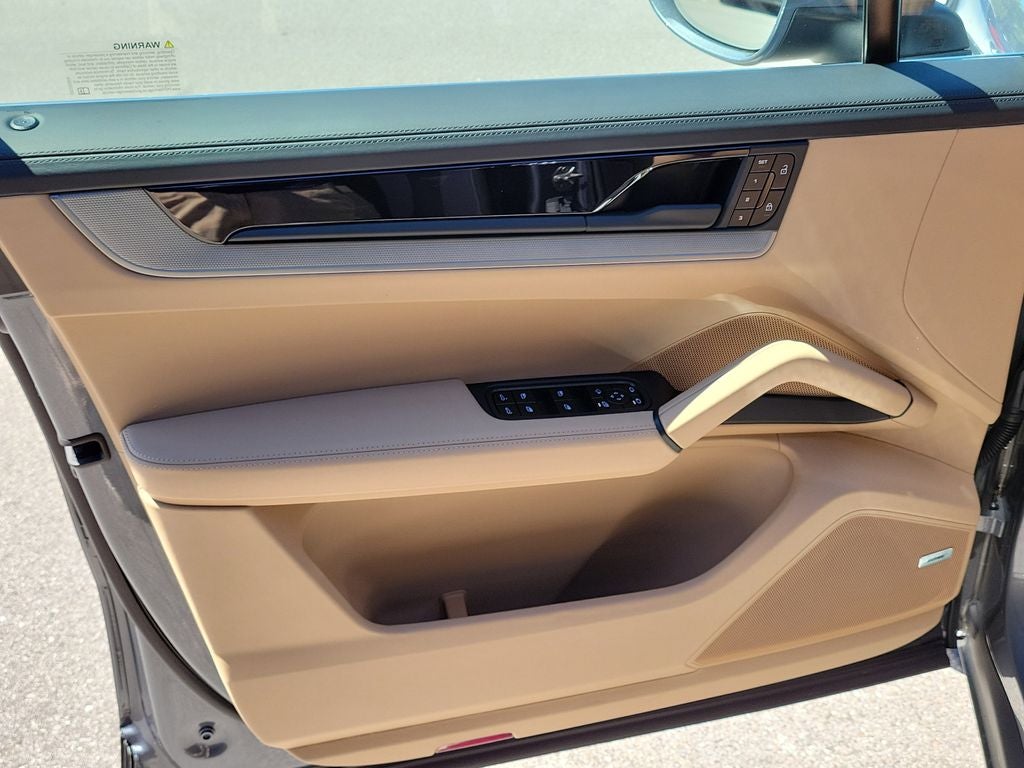 2026 Porsche Cayenne Base