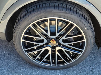 2026 Porsche Cayenne Base