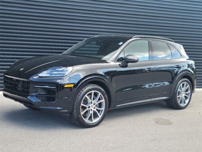 2025 Porsche Cayenne Base