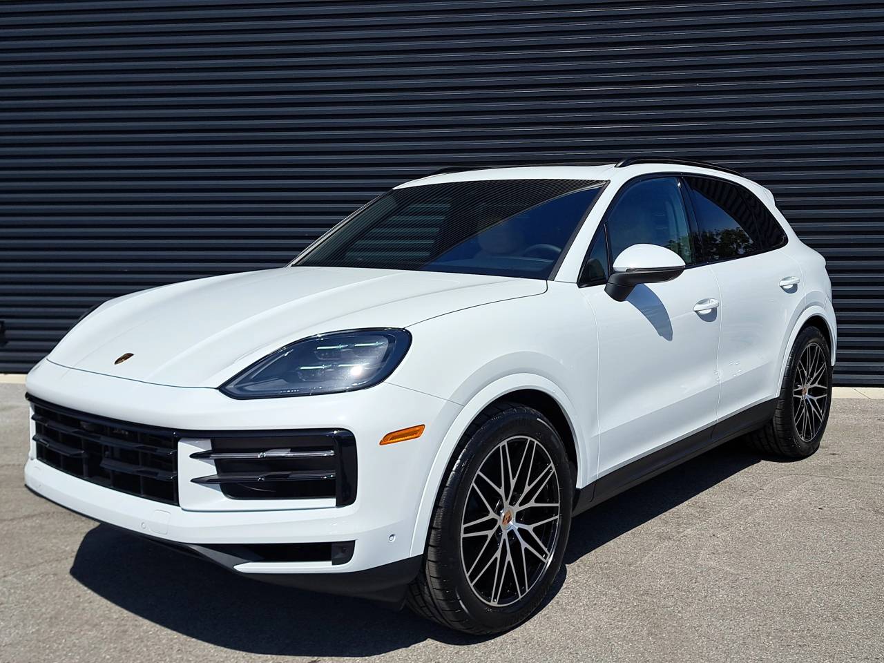 2025 Porsche Cayenne Base