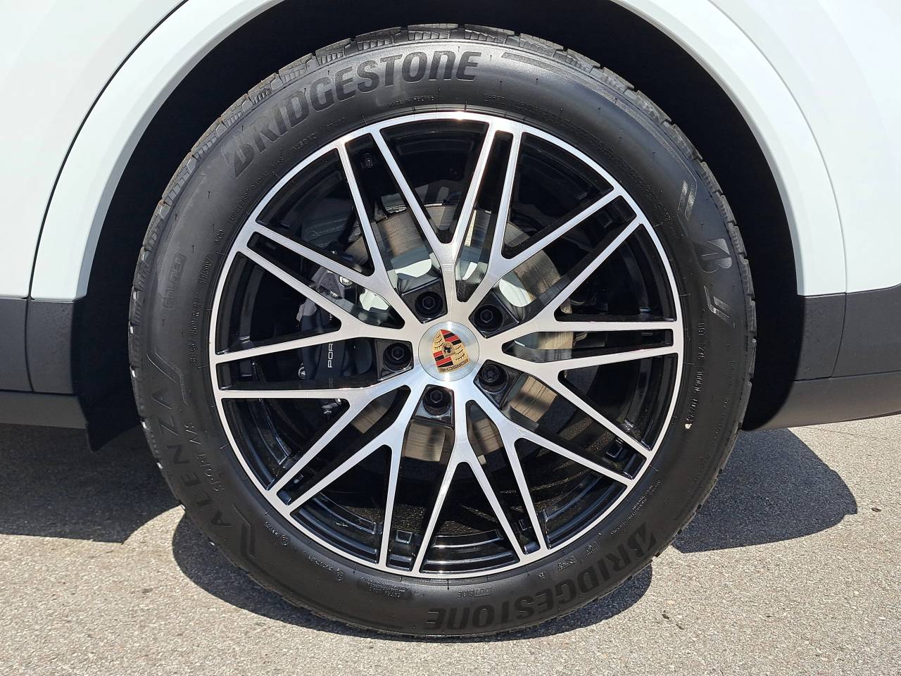 2025 Porsche Cayenne Base