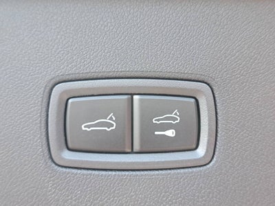 2025 Porsche Cayenne Base