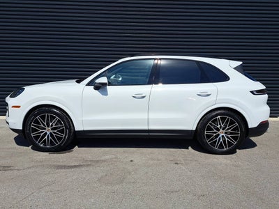 2025 Porsche Cayenne Base