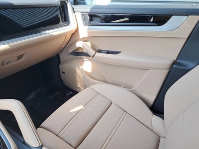 2025 Porsche Cayenne Base