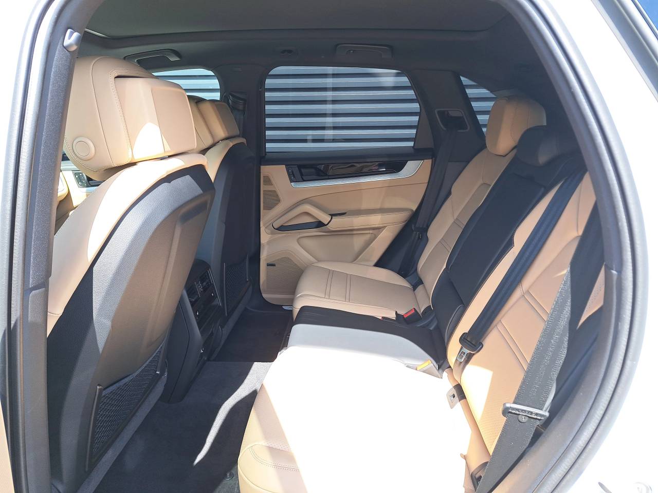 2025 Porsche Cayenne Base